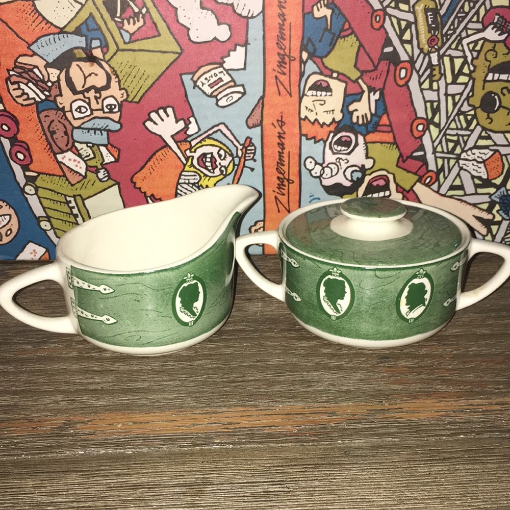 Colonial homestead 1950s cream and sugar bowl